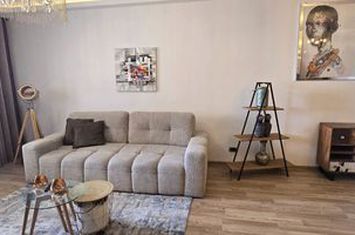 Apartament 2 camere de inchiriat TRACTORU - Brasov anunturi imobiliare Brasov