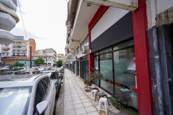 Spațiu comercial 65 mp, parter, centru Drama anunturi imobiliare Grecia