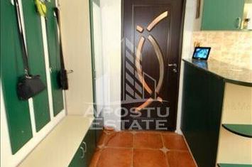 Apartament 3 camere, 65 mp, etaj 1/4, Take Ionescu, centrala proprie anunturi imobiliare Timis