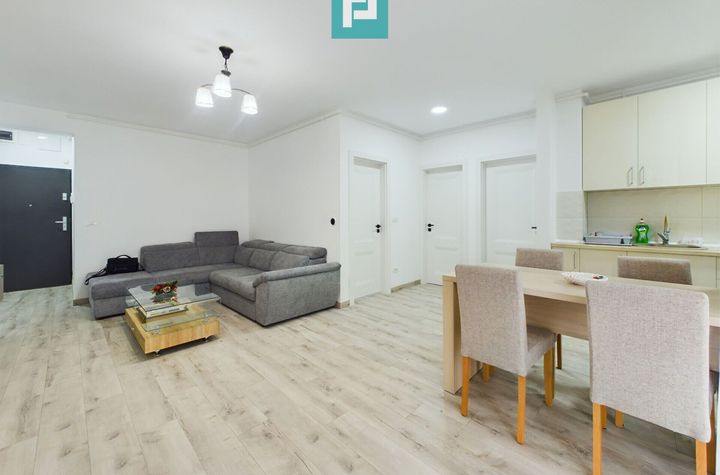 Apartament 3 camere, Adora Park. anunturi imobiliare Arad