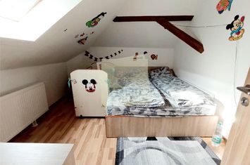 Casă - 3 camere de vanzare LAZARET - Sibiu anunturi imobiliare Sibiu