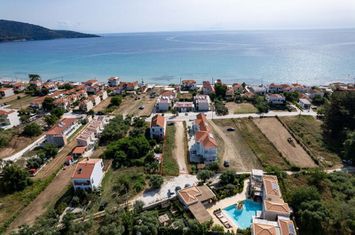 Apartament nou 55,45 mp cu mansardă în Skala Potamias anunturi imobiliare Grecia