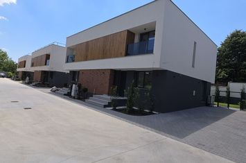 Giulesti  duplex P+1 4 camere de vanzare anunturi imobiliare Bucuresti