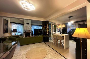 Vanzare - Vila cu piscina si finisaje premium - Otopeni anunturi imobiliare Bucuresti