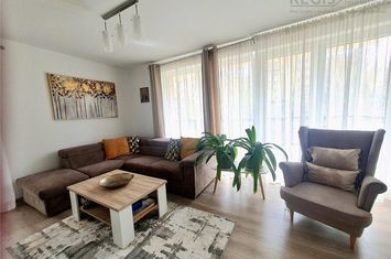 Apartament 3 camere de vanzare ASTRA - Brasov anunturi imobiliare Brasov