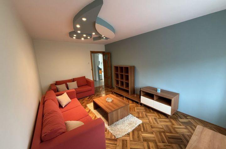 Apartament 2 camere de inchiriat CENTRUL CIVIC - Brasov anunturi imobiliare Brasov