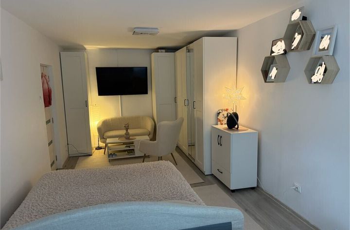 Dacia - Str Brasovului - Apartament renovat, mobilat, anunturi imobiliare Mures