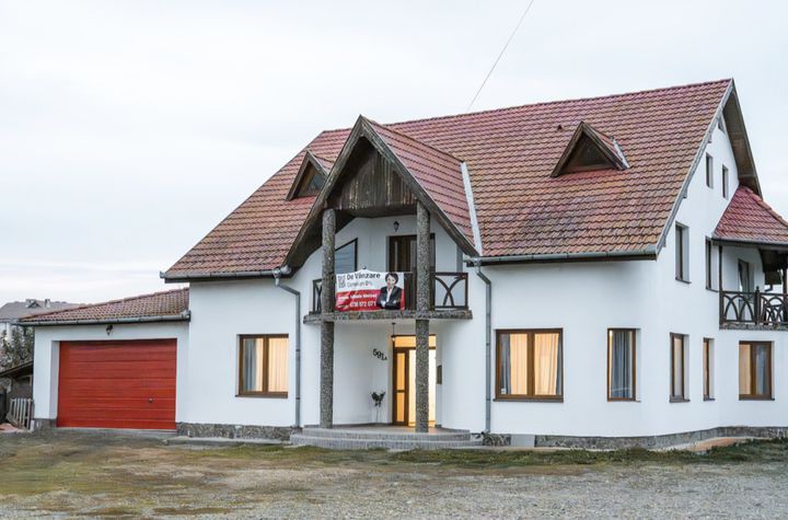 Casă - 7 camere de vanzare CRISTESTI - Mures anunturi imobiliare Mures