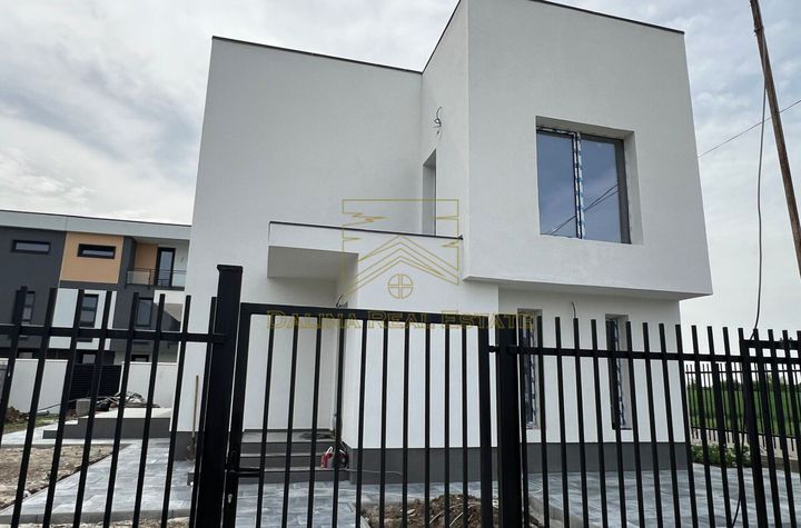 Vanzare Vila - Corbeanca - Langa Padurile Regale anunturi imobiliare Bucuresti
