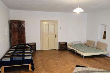Casă - 3 camere de vanzare CISNADIE - Sibiu anunturi imobiliare Sibiu