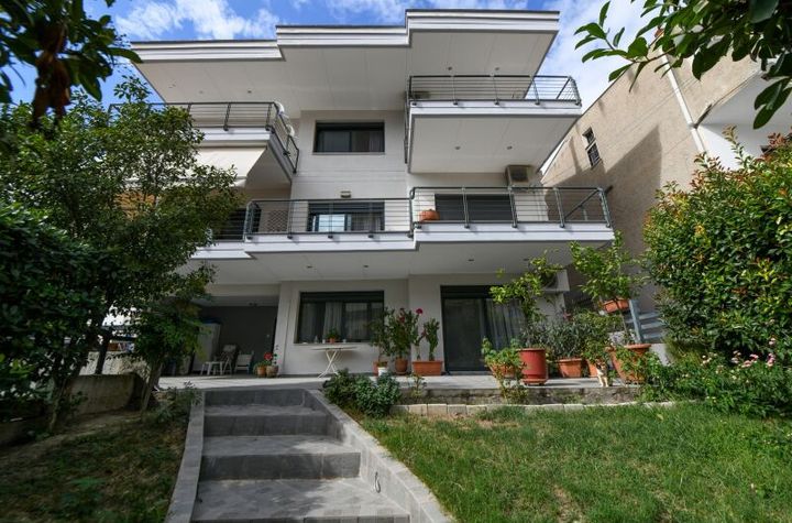 Casă individuală 3 nivele, 354 mp, Kallithea anunturi imobiliare Grecia