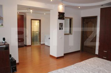 Vilă - 10 camere de vanzare SUCEAVA - Suceava anunturi imobiliare Suceava