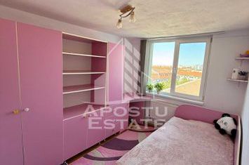 Apartament cu 3 camere, decomandat, etaj intermediar,centrala, Sagului anunturi imobiliare Timis
