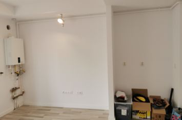 2 rooms for sale apartment with garden and terrace Complex Cosmopolis anunturi imobiliare Bucuresti