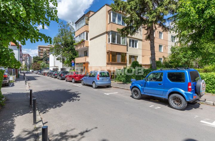 Apartament 2 camere de inchiriat CENTRUL CIVIC - Brasov anunturi imobiliare Brasov