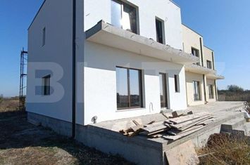 Vilă - 4 camere de vanzare PLOPI - Timis anunturi imobiliare Timis