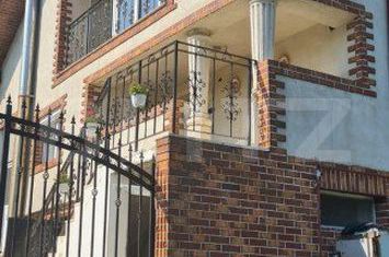 Casă - 7 camere de vanzare FIENI - Dambovita anunturi imobiliare Dambovita
