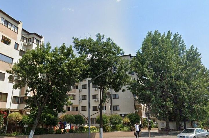 Berceni stradal pe bd. Metalurgiei 75 mp anunturi imobiliare Bucuresti