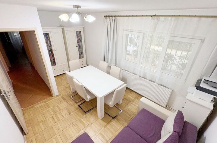 Apartament 3 camere de vanzare LIPOVEI - Timis anunturi imobiliare Timis