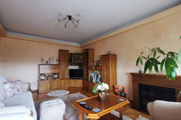 Blv. Decebal 4 Camere Decomandat OFERTA anunturi imobiliare Bucuresti