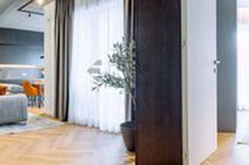 Apartament nou cu 2 camere in bloc "Verde" Zona Centrala anunturi imobiliare Bihor