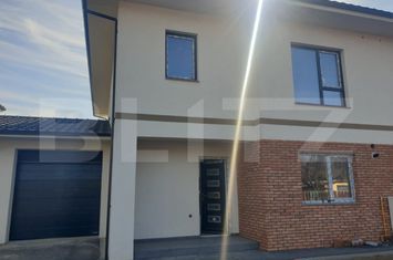 Vilă - 4 camere de vanzare FLORESTI - Cluj anunturi imobiliare Cluj