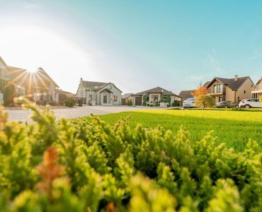 Teren Intravilan Vest, 823 mp