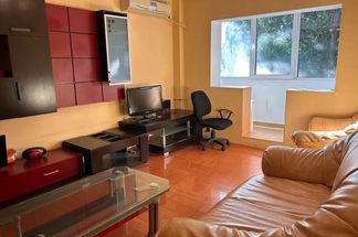 Apartament 4 camere de vânzare Bucuresti - Aparatorii Patriei