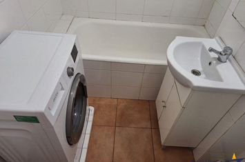 Garsonieră de inchiriat ASTRA - Brasov anunturi imobiliare Brasov