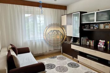 Apartament 5 camere de vanzare EXTERIOR EST - Bihor anunturi imobiliare Bihor