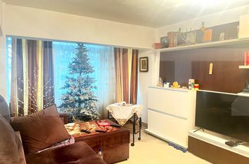 Apartament 4 camere de vanzare BOTOSANI - Botosani anunturi imobiliare Botosani