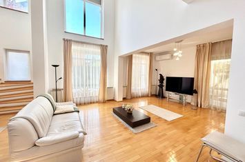 Vila individula | panouri solare | strada privata | zona Erou Iancu Nicolae anunturi imobiliare Bucuresti