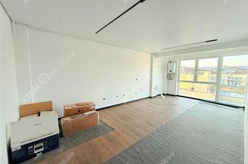 Apartament 3 camere de vanzare CENTRAL - Sibiu anunturi imobiliare Sibiu