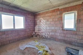 Casa individuala la rosu sau la cheie, Giarmata anunturi imobiliare Timis