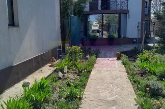 Casă 5 cam de vânzare Giurgiu - Tineretului
