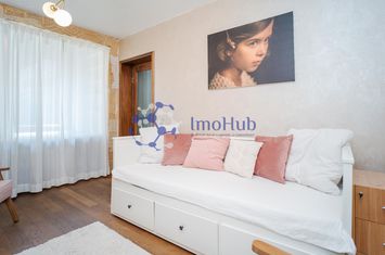 Apartament la casă, 2 niveluri, lângă Spiridon anunturi imobiliare Iasi