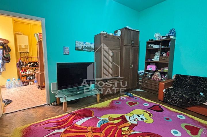 Apartament cu 2 camere la curte comuna, zona Iosefin anunturi imobiliare Timis