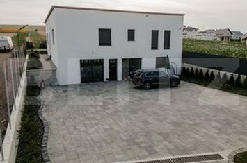 Casă - 4 camere de vanzare SUCEAVA - Suceava anunturi imobiliare Suceava