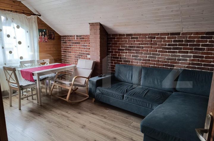 Casă - 4 camere de vanzare BARIERA VALCII - Dolj anunturi imobiliare Dolj