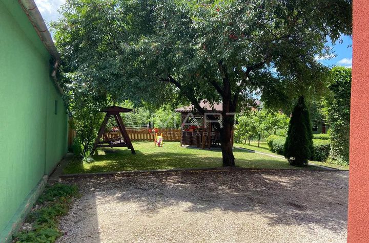 Vilă - 3 camere de inchiriat CODLEA - Brasov anunturi imobiliare Brasov