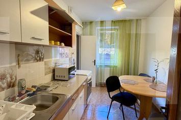 Apartament 4 camere de inchiriat ARAD - Arad anunturi imobiliare Arad