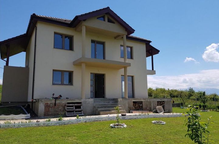 Vilă - 5 camere de vanzare DAIA - Sibiu anunturi imobiliare Sibiu