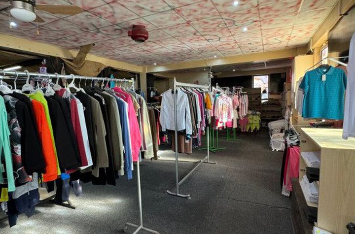 Spațiu comercial de inchiriat RADAUTI - Suceava anunturi imobiliare Suceava