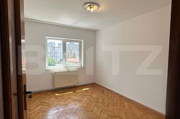 Apartament 3 camere de vanzare CLUJ-NAPOCA - Cluj anunturi imobiliare Cluj