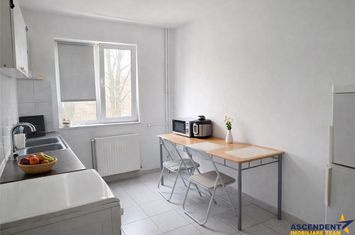 Apartament 3 camere de vanzare ASTRA - Brasov anunturi imobiliare Brasov