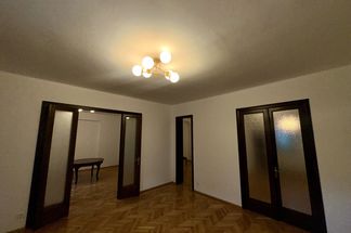 Apartament 4 camere de închiriat Bucuresti - Dacia