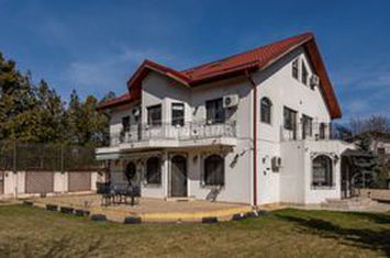 Vilă - 6 camere de vanzare LACUL BANEASA - Bucuresti anunturi imobiliare Bucuresti