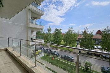 Vanzare apartament 4 camere Școala Americana! anunturi imobiliare Bucuresti