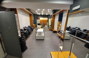 Spațiu comercial 400 mp în centrul Serres anunturi imobiliare Grecia