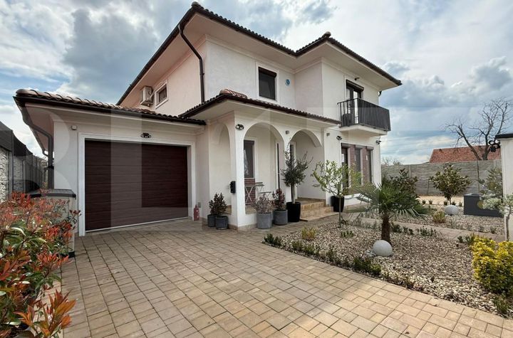 Vilă - 5 camere de vanzare TIMISOARA - Timis anunturi imobiliare Timis